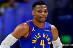 库里激励怀特突破三分极限：篮球运动中的勇气与魅力